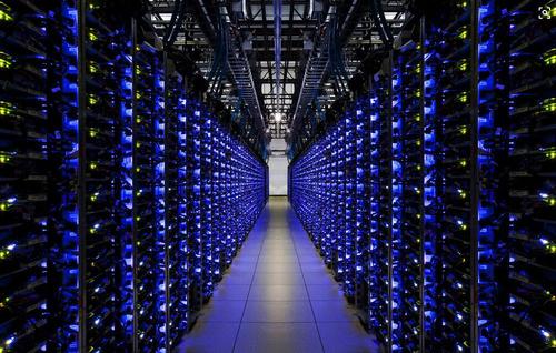 利聯科技：廈門三線服務器的重點事項