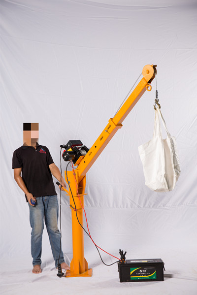 小型隨車吊廠家-折疊車載小吊機價格-東弘起重