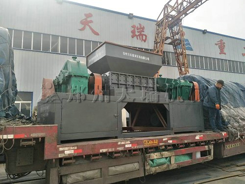 垃圾撕碎機開啟回收業循環利用新征程
