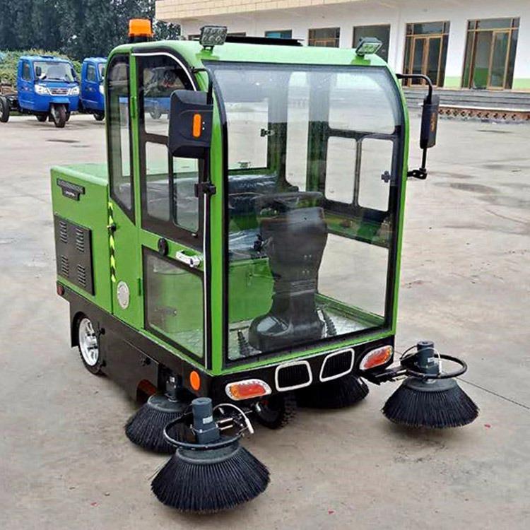 盈馳掃地車供應廠家-工廠車間物業學校電動掃地車