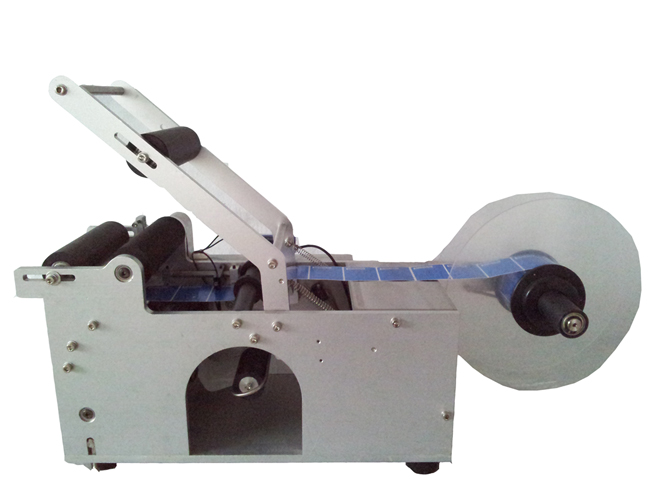 小型圓瓶貼標機/沈陽星輝利機械