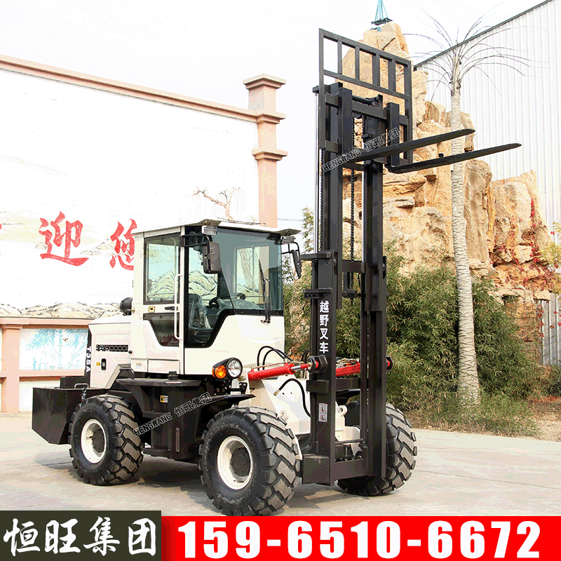 HW-5T貨物搬運液壓叉車四驅越野叉車液壓叉車內燃液壓叉車