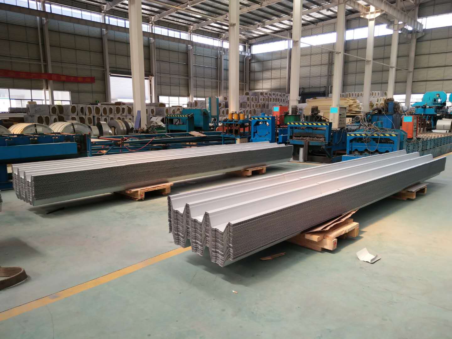 江蘇閉口樓承板燕尾式樓承板