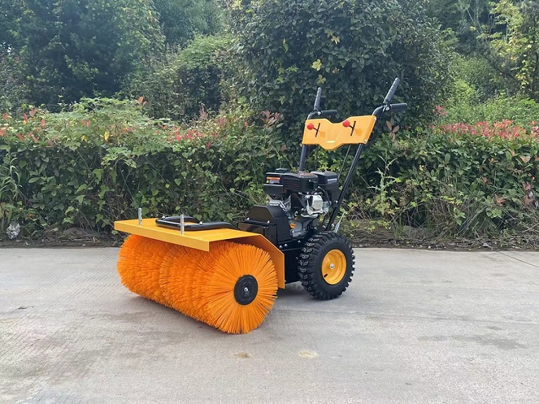 內蒙古呼倫貝爾 冬季除雪車的作業視頻