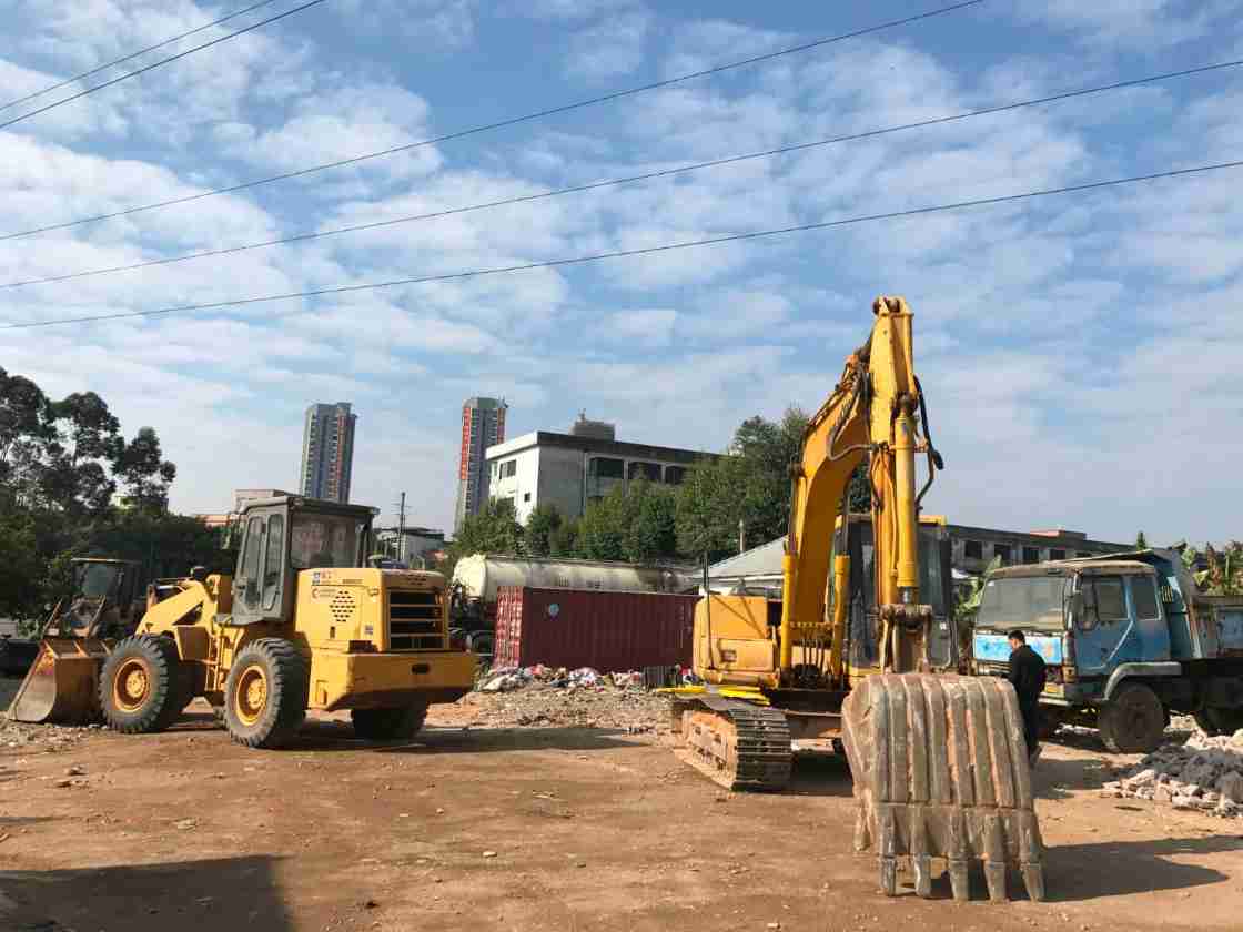 黃埔鏟車培訓機構,黃埔學鏟車,黃埔裝載機培訓,黃埔鏟車學校