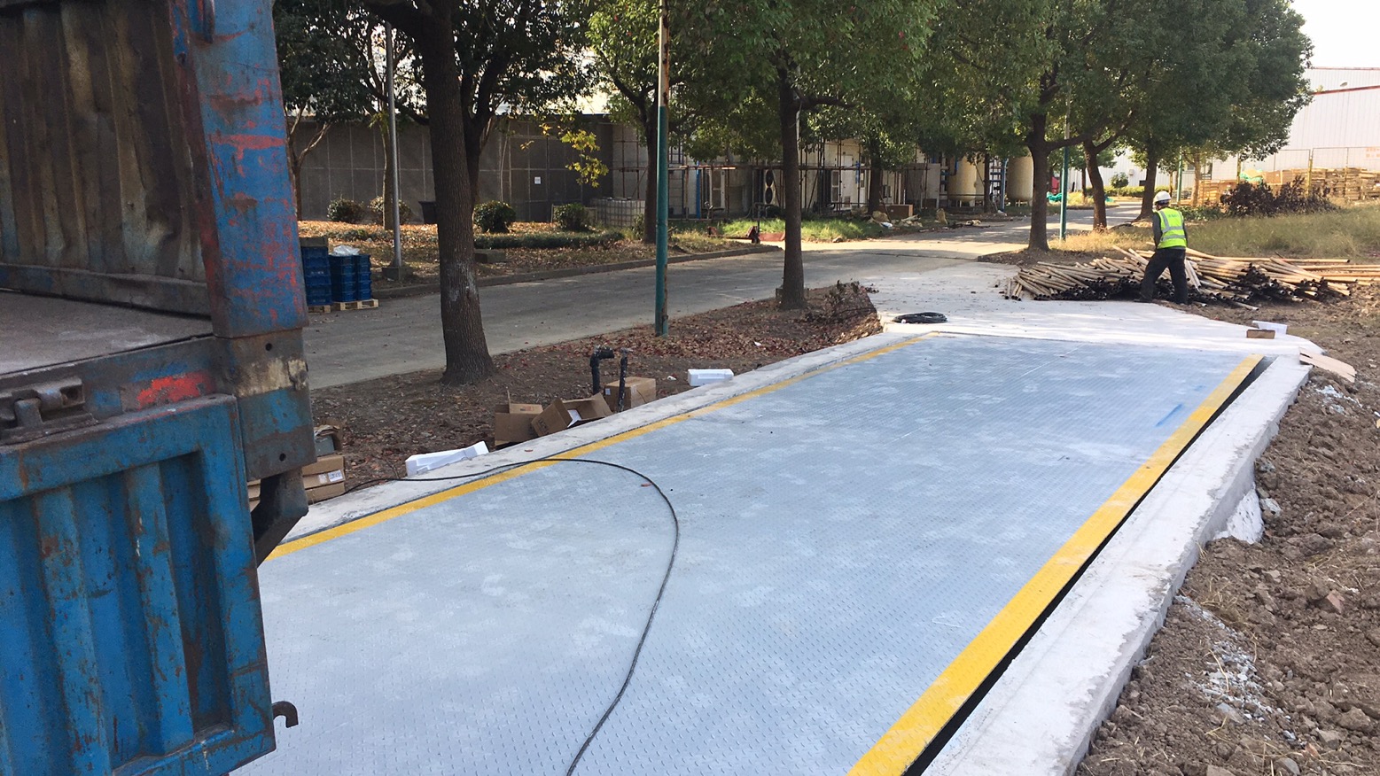 嘉興優科電子衡器寬度3米長度8-30米30-150噸工地使用