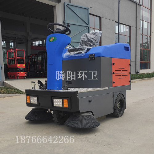 騰陽駕駛式掃地車的維護及注意事項