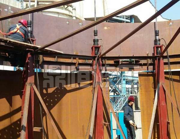 新疆液壓頂升生產企業-鼎恒液壓廠價訂制液壓提升裝置