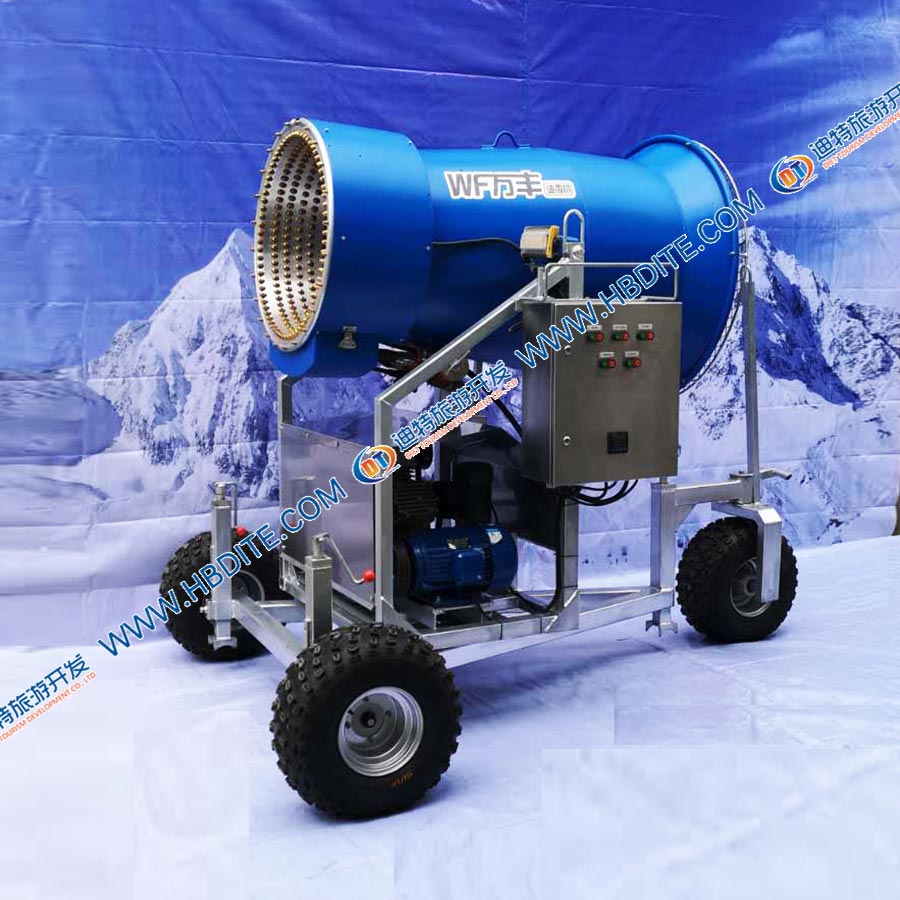 人工造雪機(jī)讓您身臨其境享受滑雪樂(lè)趣