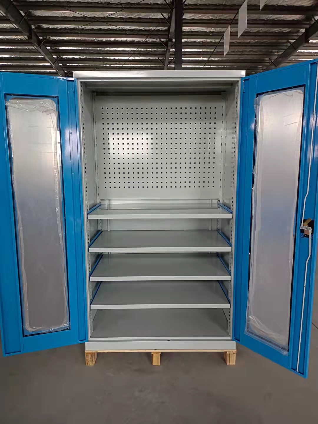 晉中廠家出售車間工廠雙開門工具柜零件儲物柜