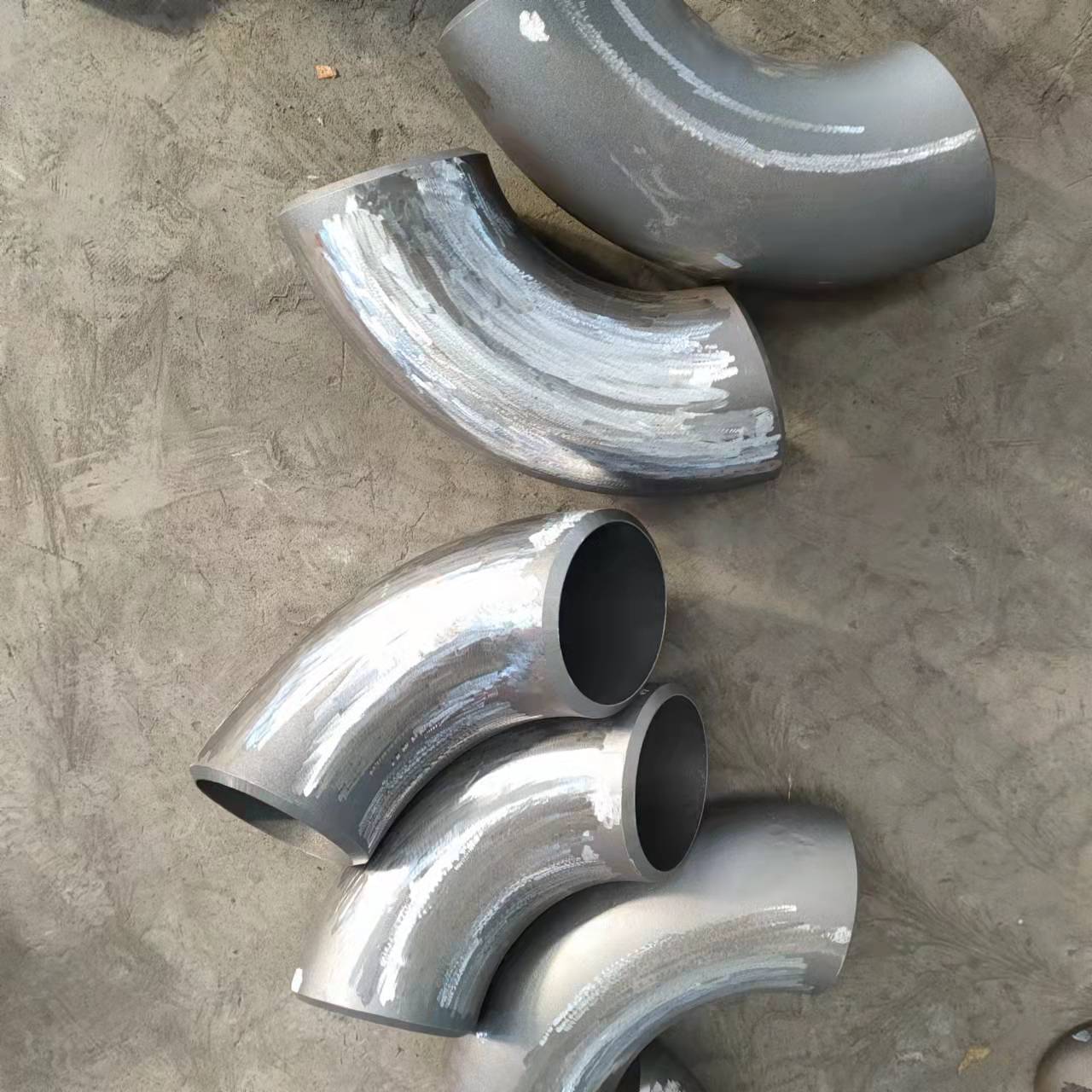 螺旋管直縫鋼管無縫鋼管管道管件