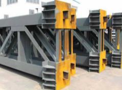 江蘇鋼結(jié)構(gòu)工程施工~烏魯木齊新順達鋼結(jié)構(gòu)廠家定制格構(gòu)柱