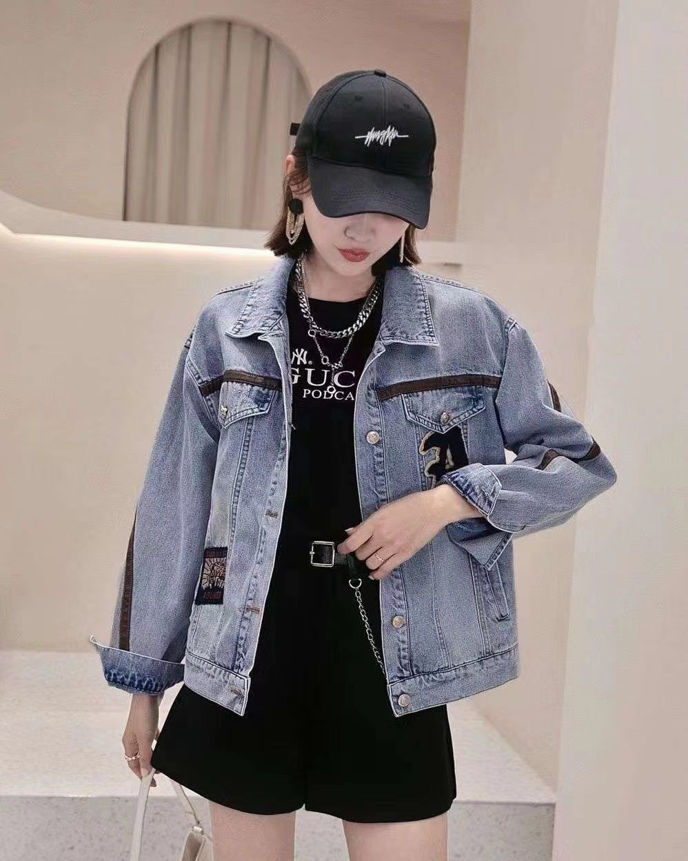 廣州折扣女裝 女式牛仔外套 休閑女裝 庫存服裝供應(yīng)