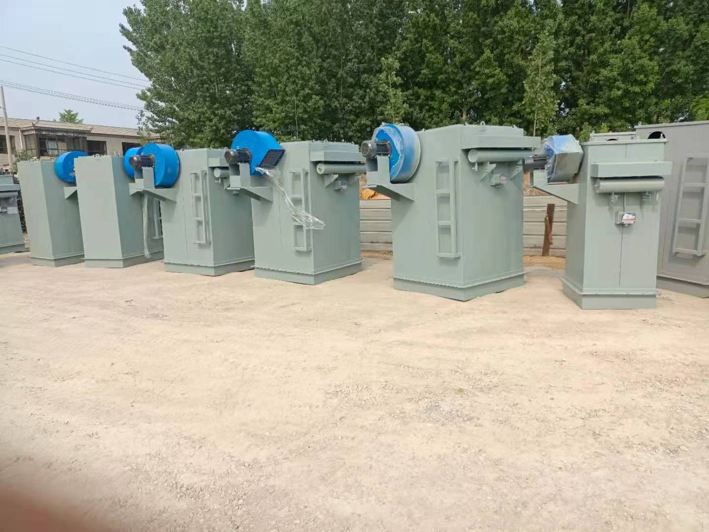 廣東湛江脈沖布袋除塵器/耐高溫大型工業除塵設備多規格可定制