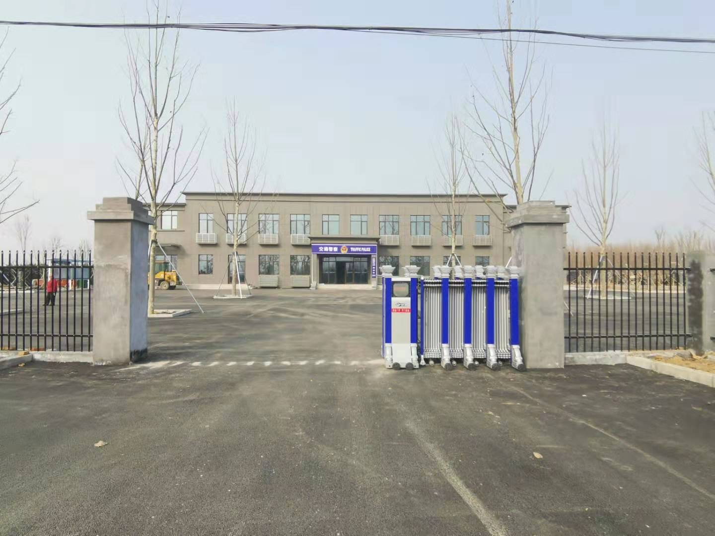 泰安迎金電動伸縮門的傳動方式分析