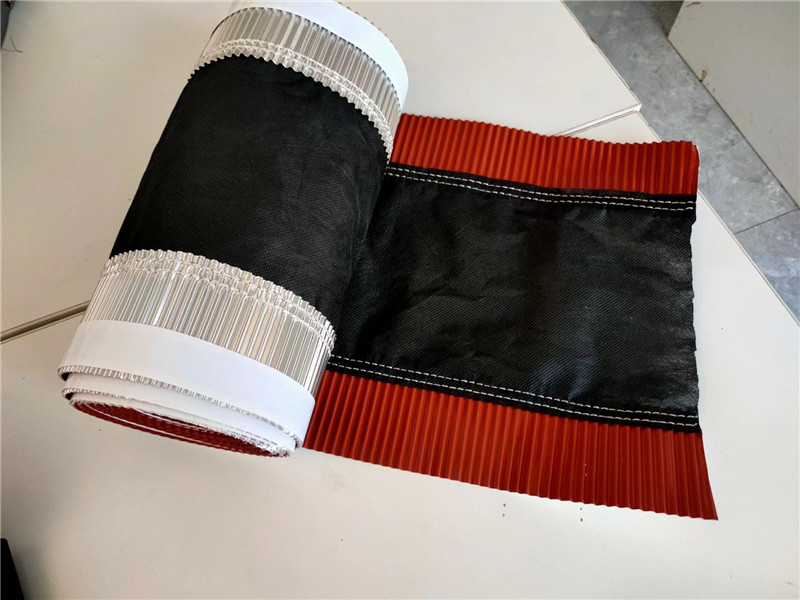 屋頂通風鋁卷-防革