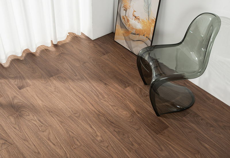 湖州實木地板,湖州新三層實木地板,浙江實木復(fù)合地板