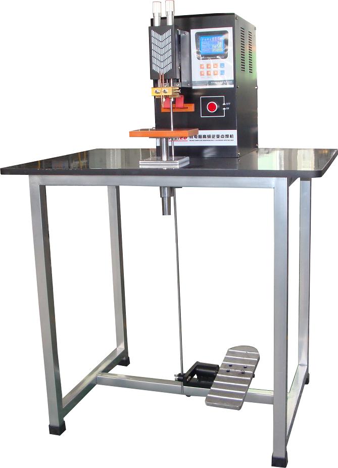 圓柱電池點焊機18650電池點焊機26650電池點焊機