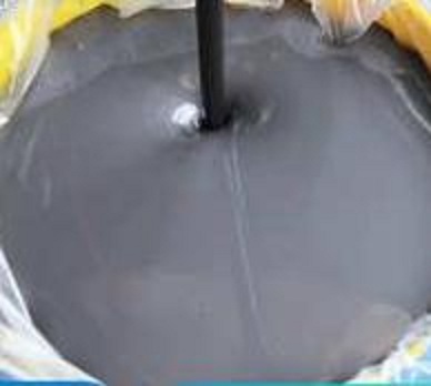 淄博鵬鑫化工廠家優勢供應耐高溫玻璃脫模劑