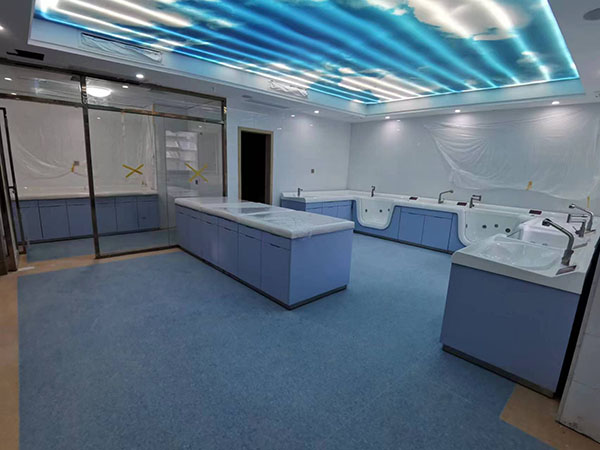 嬰兒洗浴設備洗禮池嬰幼兒洗浴池游泳池護理臺