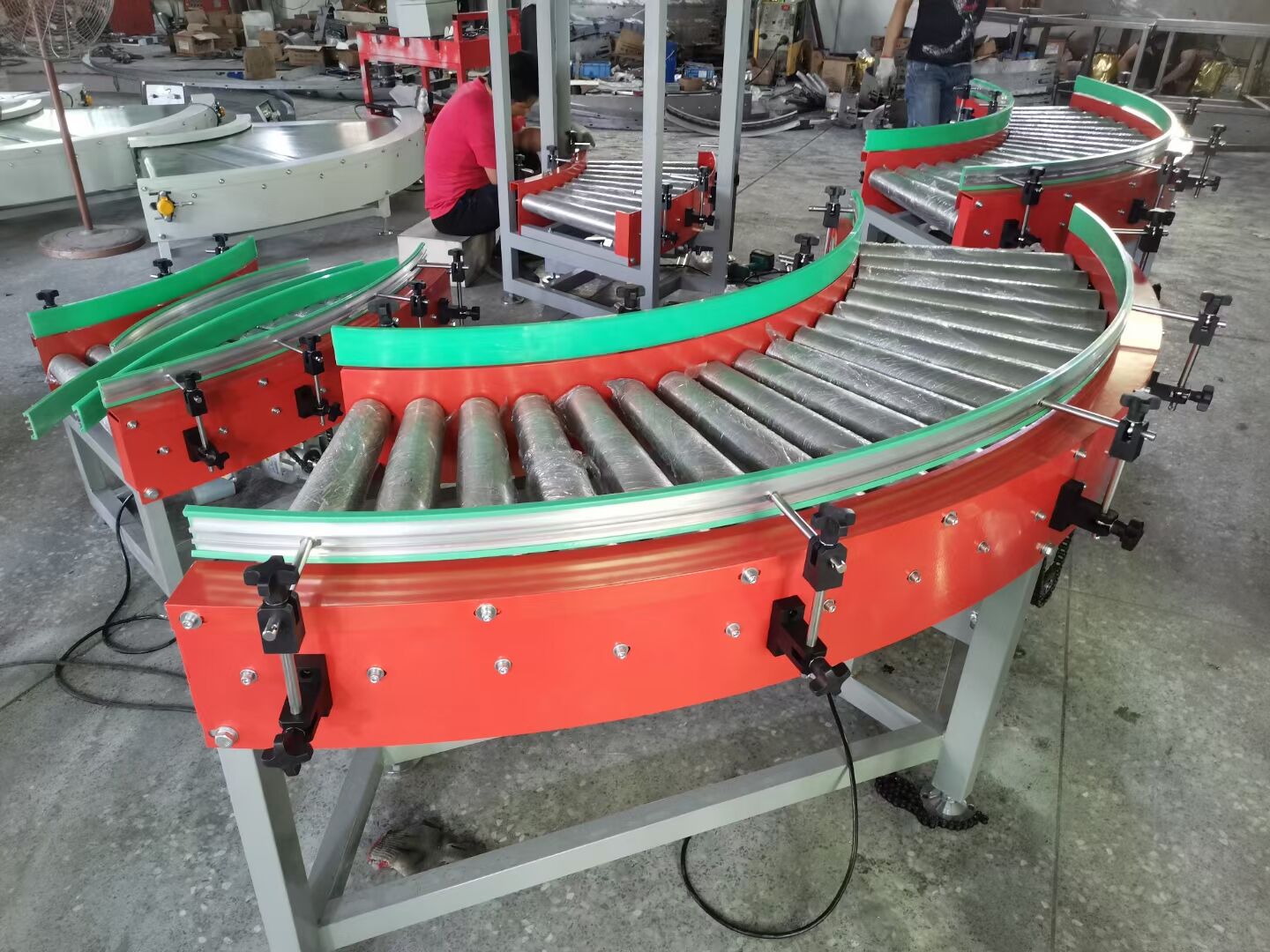 飲料啤酒包裝線滾筒轉彎輸送線