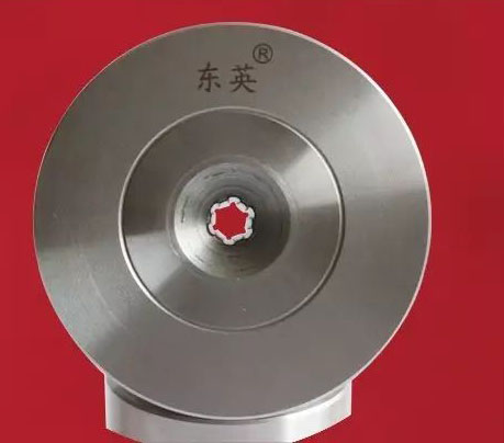 河北聚晶梅花形模具廠家,河北聚晶拉銅絲模具廠家