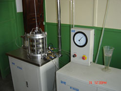 SDT-50電液伺服中壓土動(dòng)三軸試驗(yàn)機(jī)