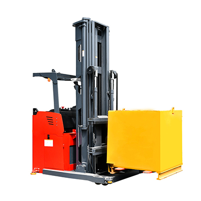 優(yōu)耐飛站駕式三向叉車起升高度可達10米