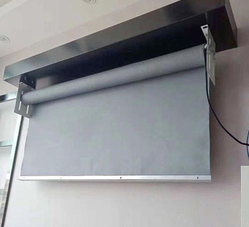 河北永發(fā)擋煙垂壁，玻璃擋煙垂壁河北任丘生產(chǎn)廠家