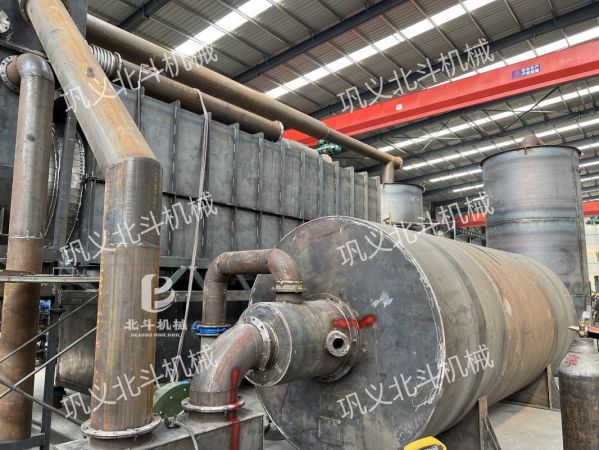 高粱稈麥稈無(wú)煙節(jié)能制炭設(shè)備玉米芯玉米稈干餾式炭化機(jī) 匠心制造