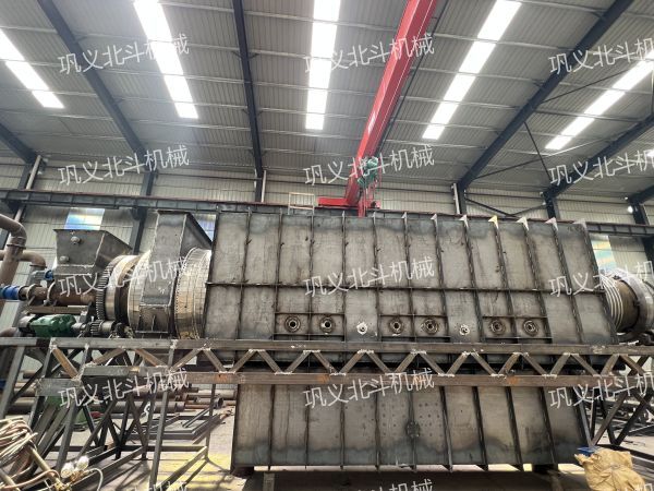 新型全自動(dòng)無(wú)氧熱解炭化爐 適用于竹屑鋸末等農(nóng)林廢料生產(chǎn)效率高