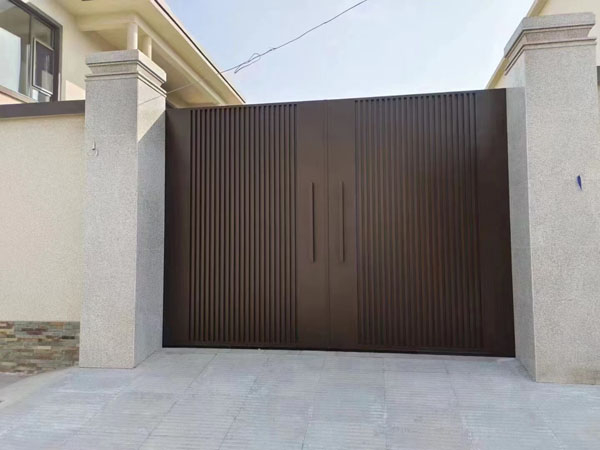 別墅庭院與住宅大門?鋁藝門